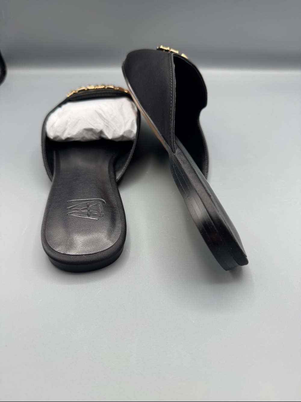 AAJ By Aminah Women's Aviva Heart Mule Pumps - Picture 4 of 4